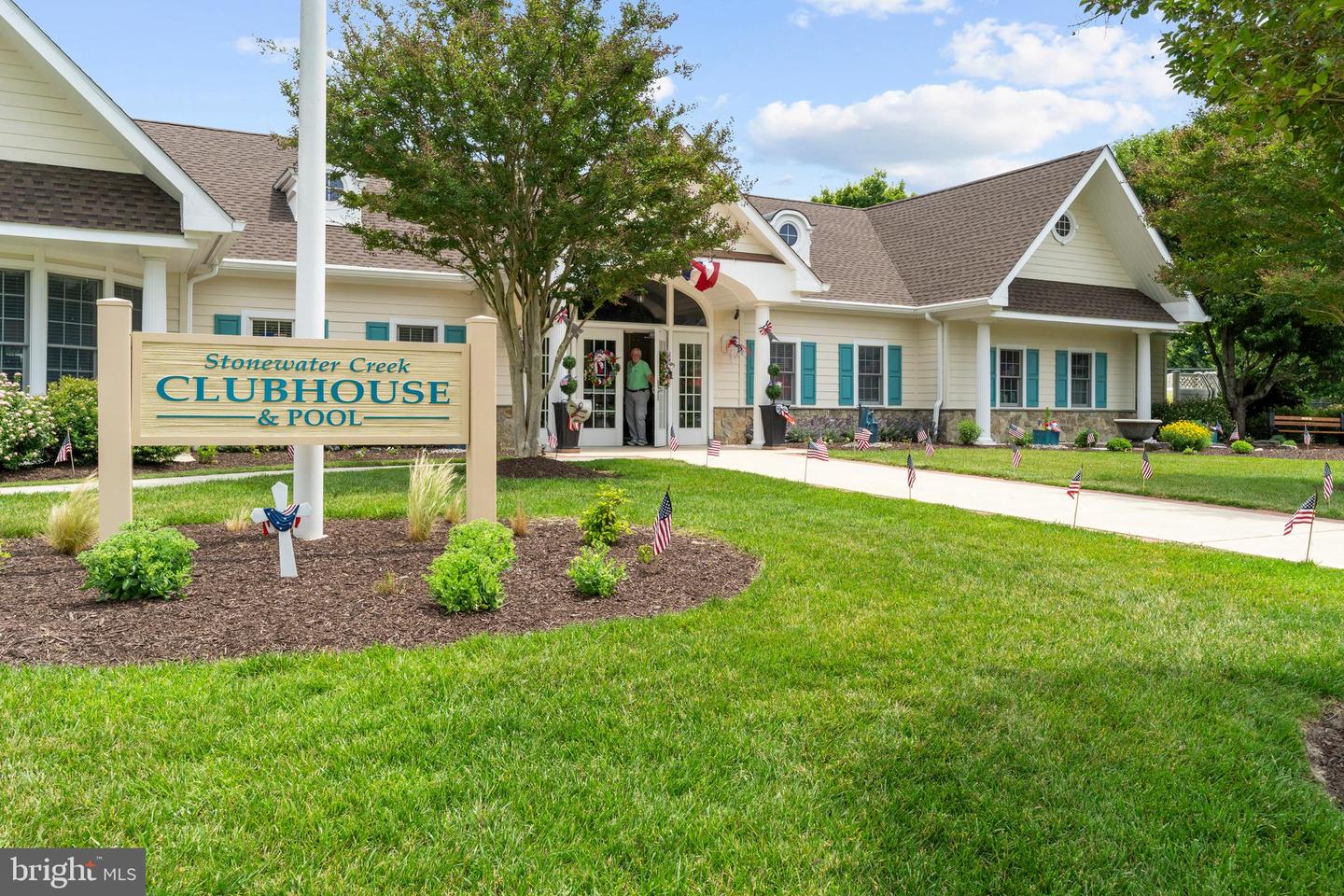 24923 Rivers Edge Rd Property Photo 46