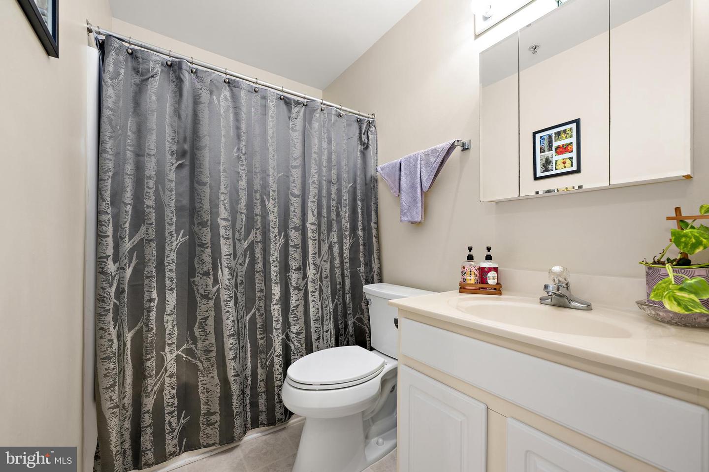 3603 N Sagamore Dr #j Property Photo 20