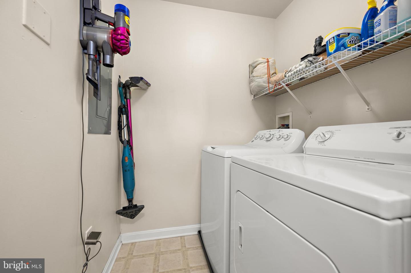 3603 N Sagamore Dr #j Property Photo 23