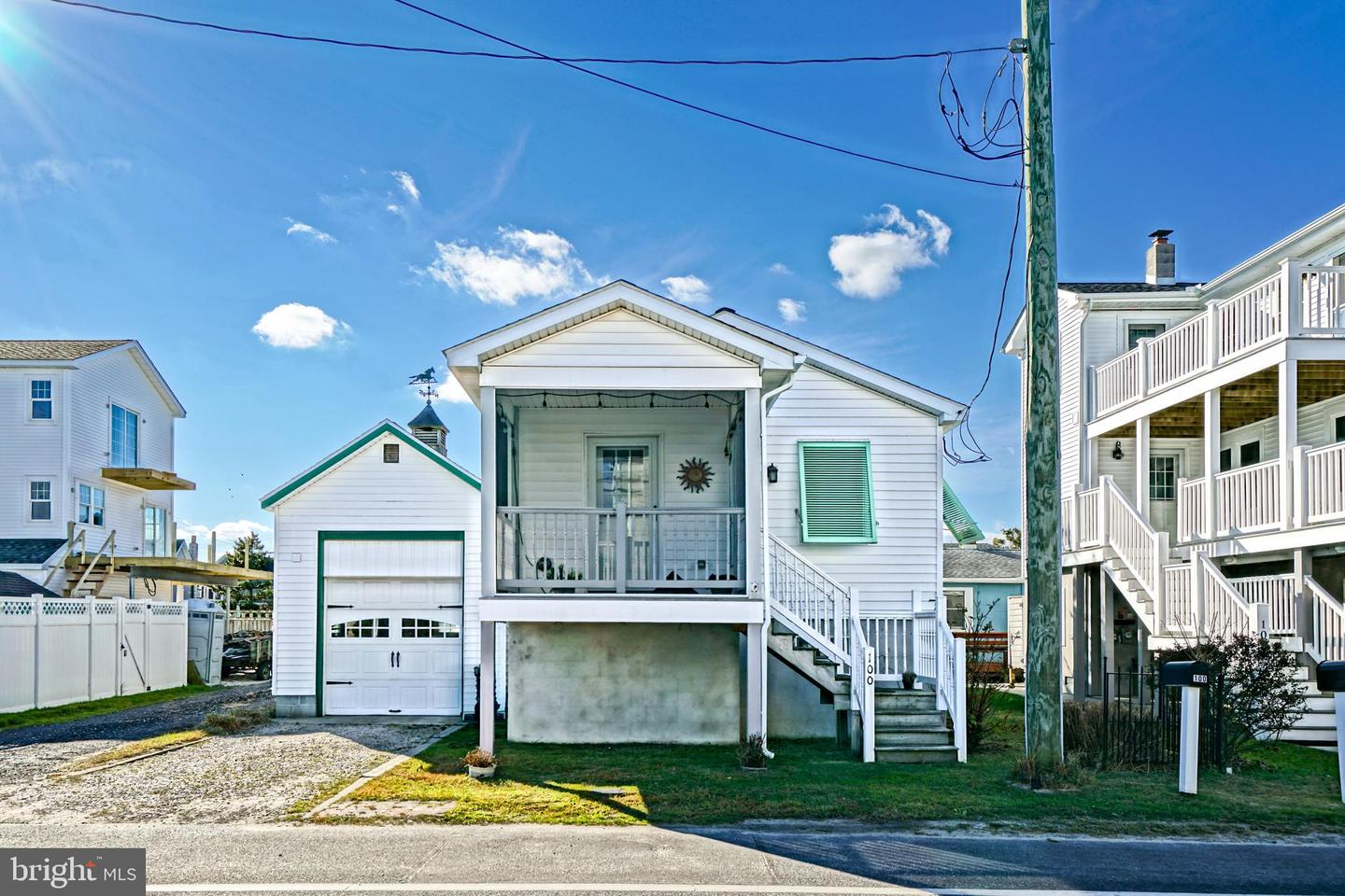 100 Cedar St Property Photo 1