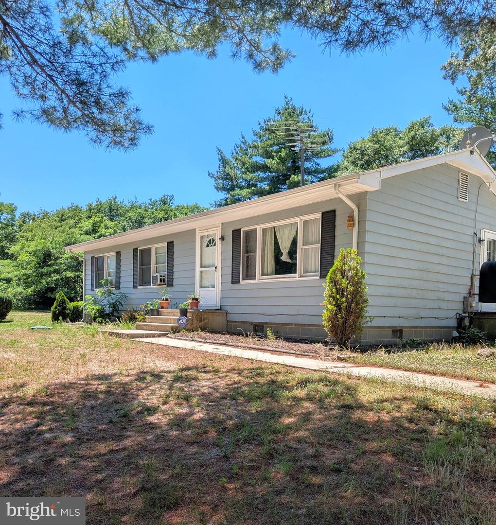 22052 Coverdale Rd Property Photo 1