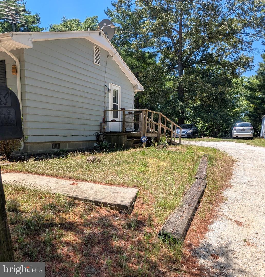 22052 Coverdale Rd Property Photo 2