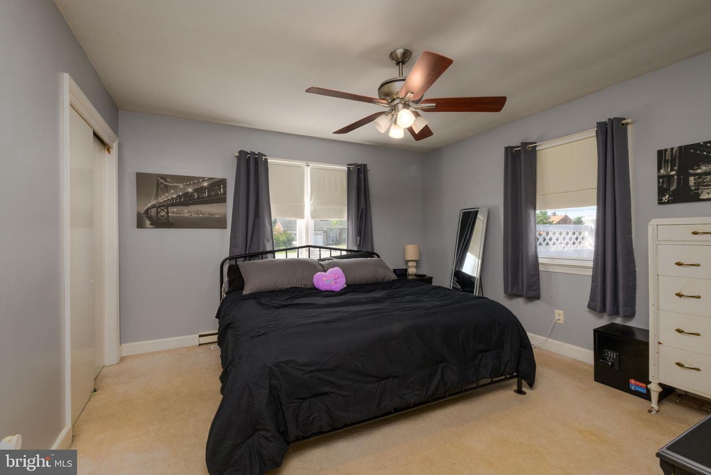 102 Edward St Property Photo 18