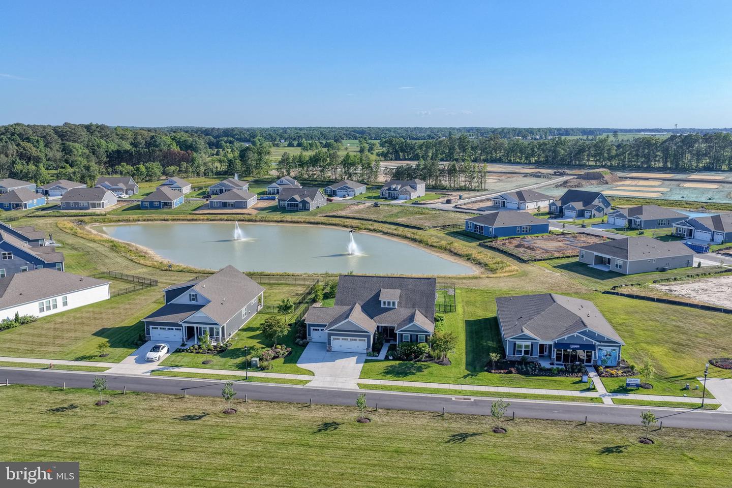 15272 Crape Myrtle Rd Property Photo 4