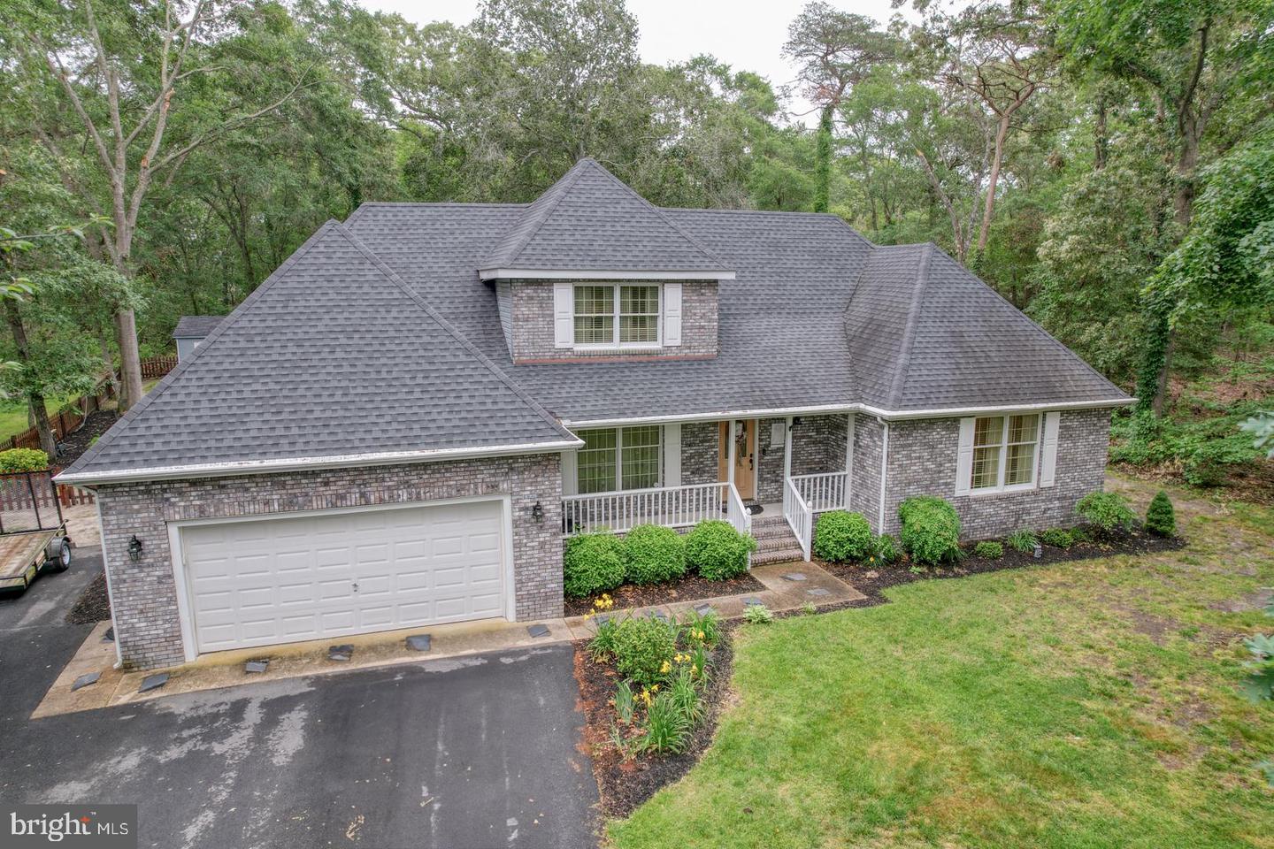 7857 Holly Branch Dr Property Photo 1