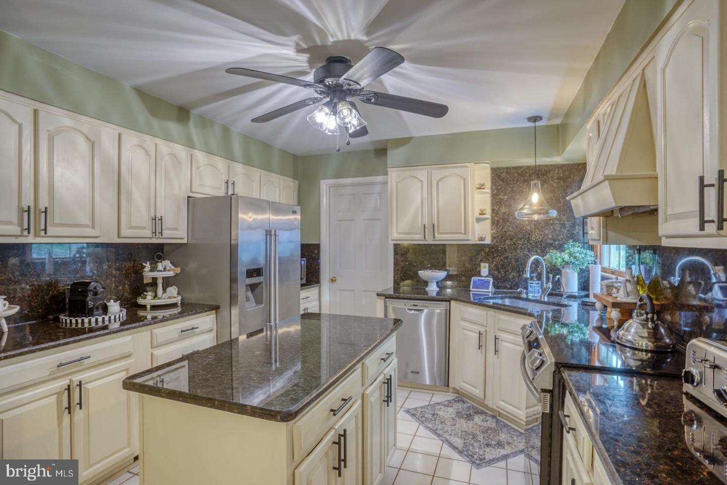 7857 Holly Branch Dr Property Photo 11