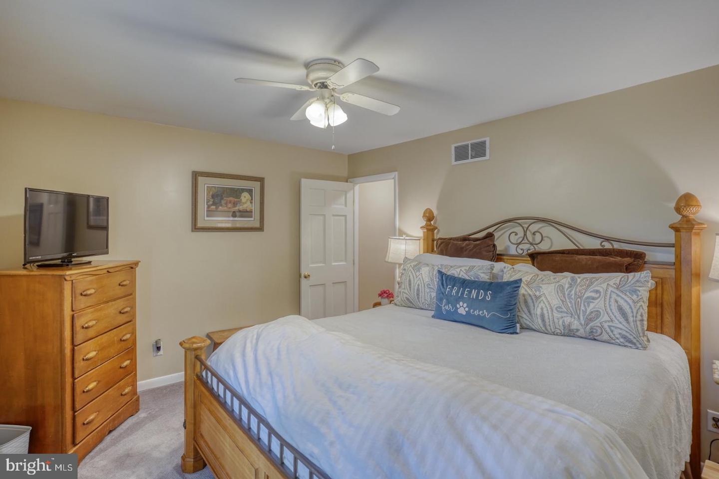 7857 Holly Branch Dr Property Photo 17