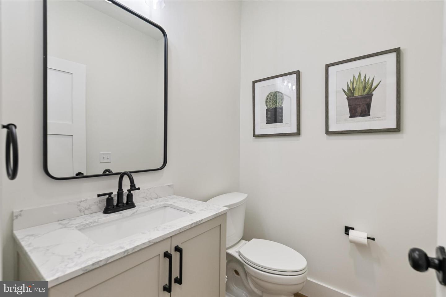 24170 Ingrams Dr #139 Property Photo 35