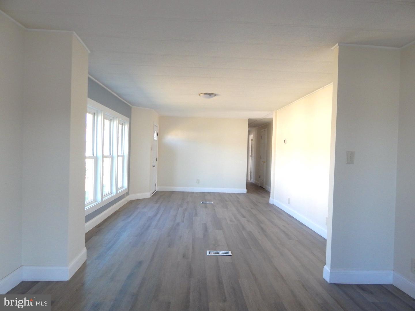 35587 Pine Dr Property Photo 13