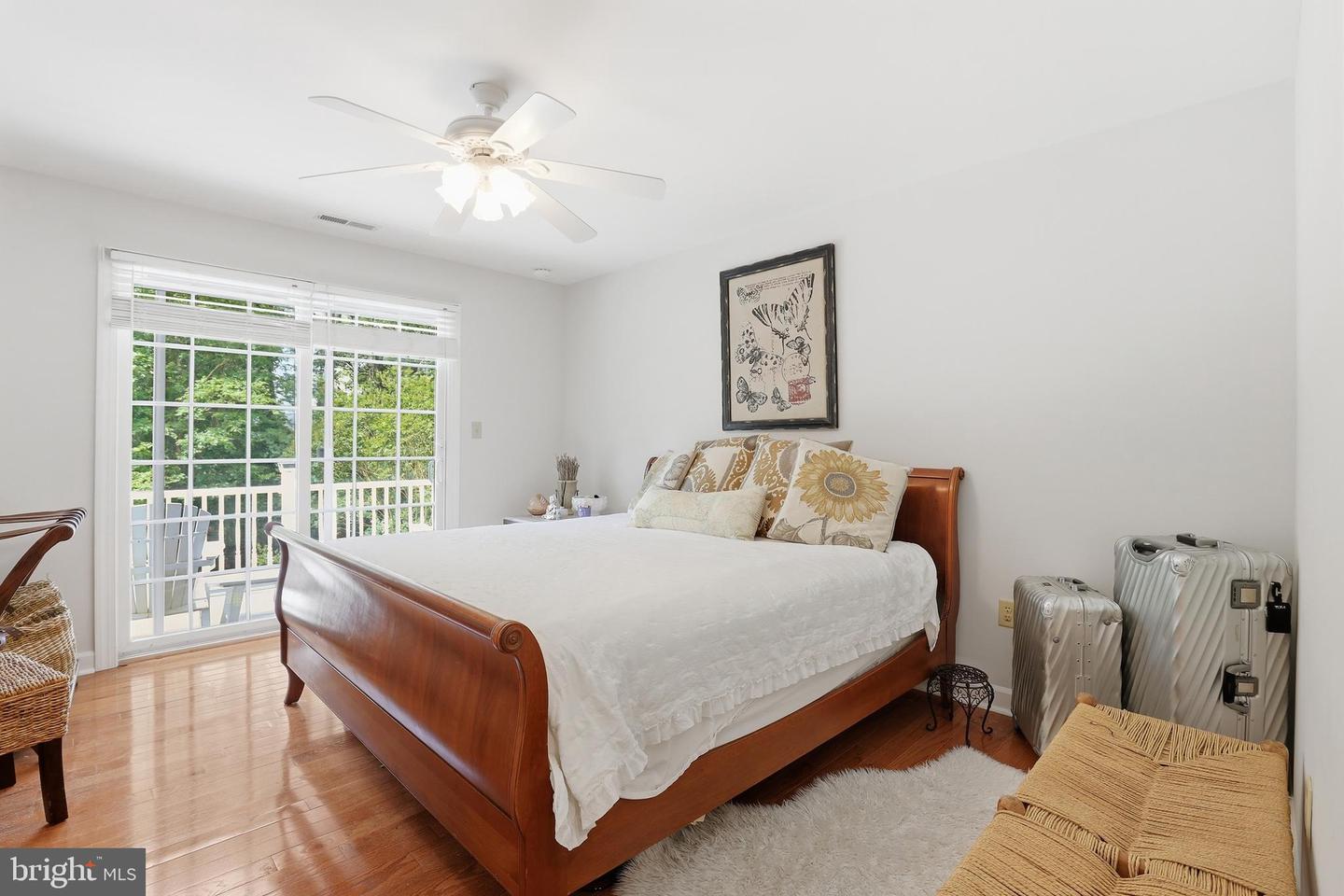 102 London Cir S Property Photo 30