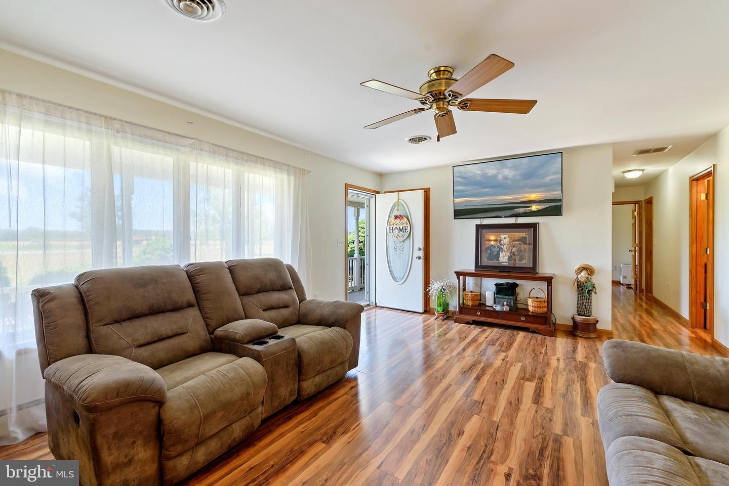 13899 Seashore Hwy Property Photo 8