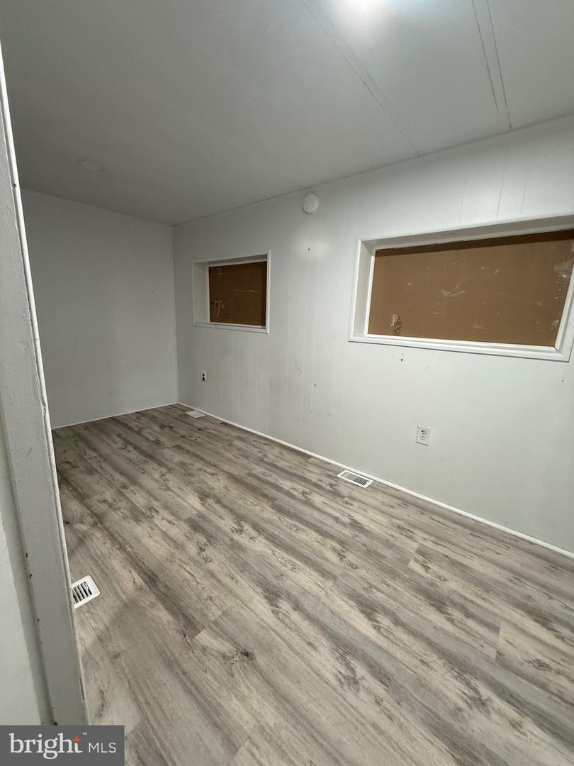 27290 Cottage Rd Property Photo 20