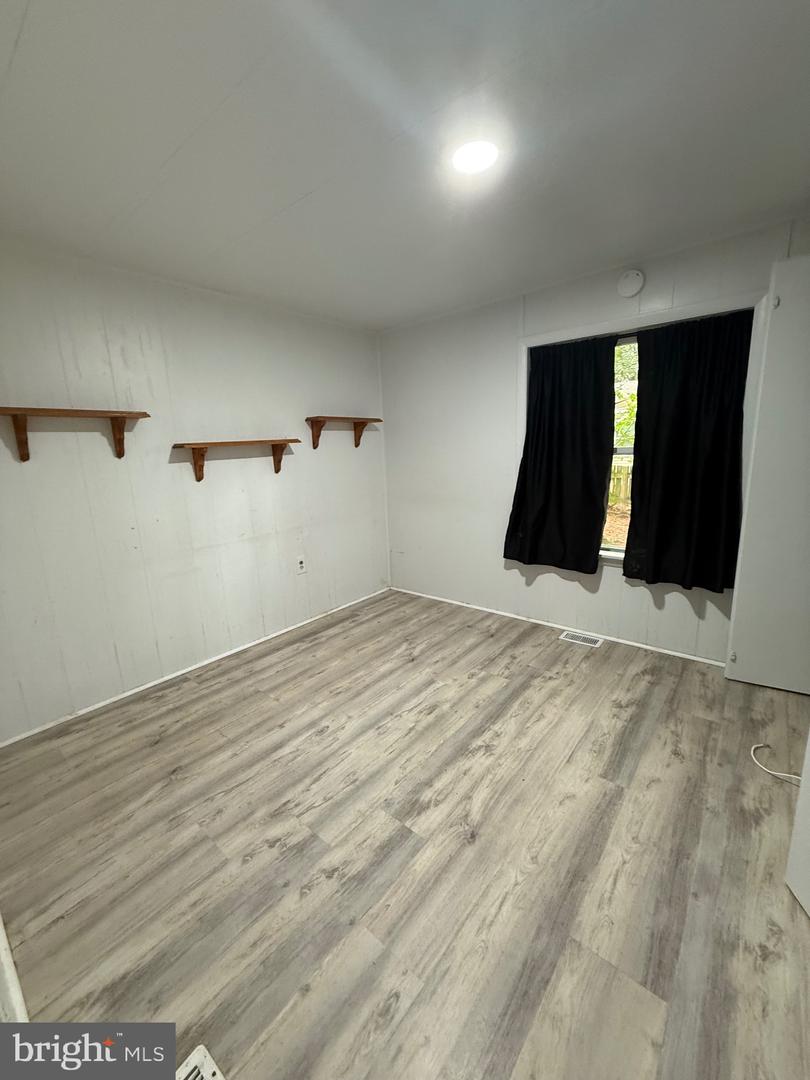 27290 Cottage Rd Property Photo 21