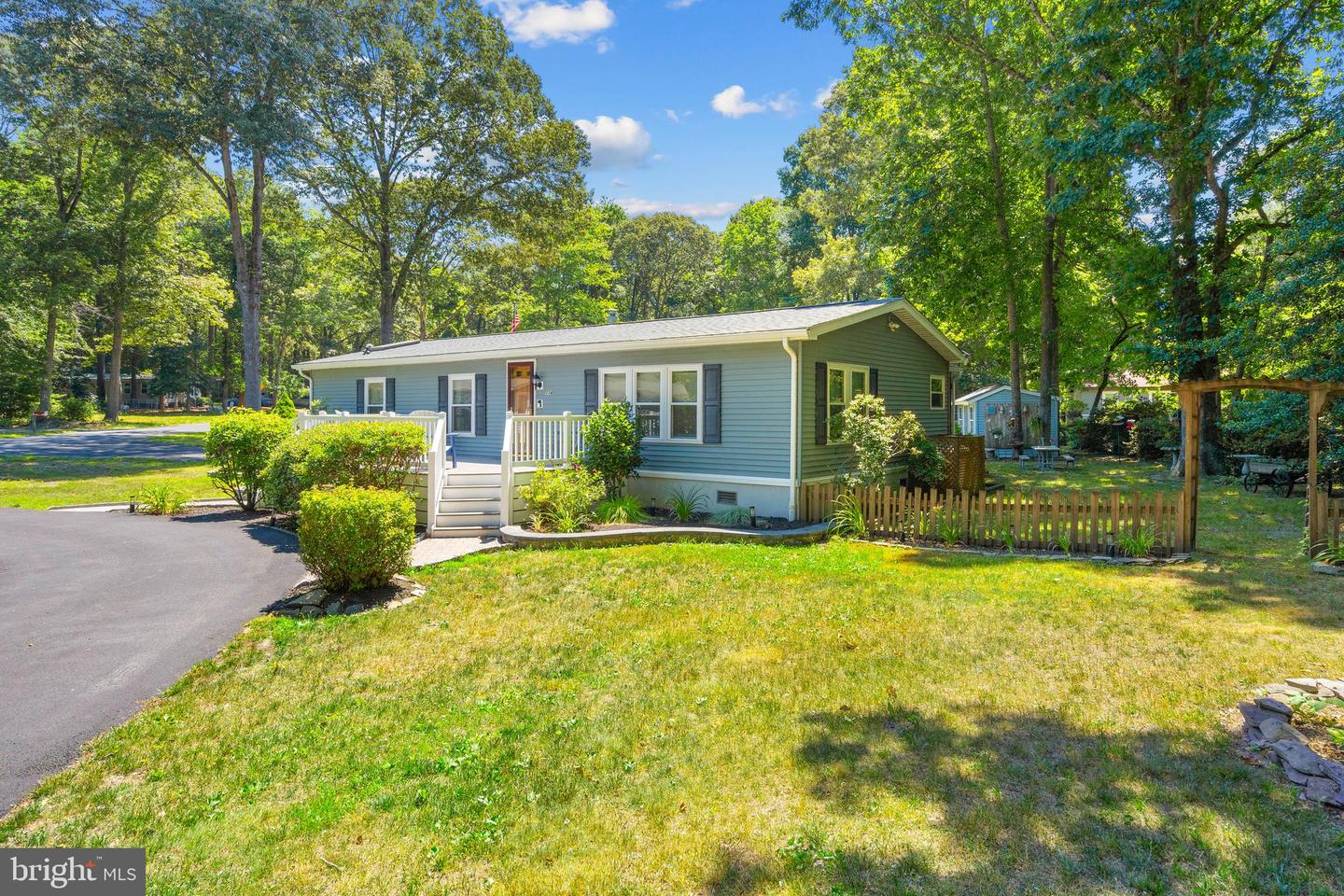 114 Dans Ln Property Photo 8