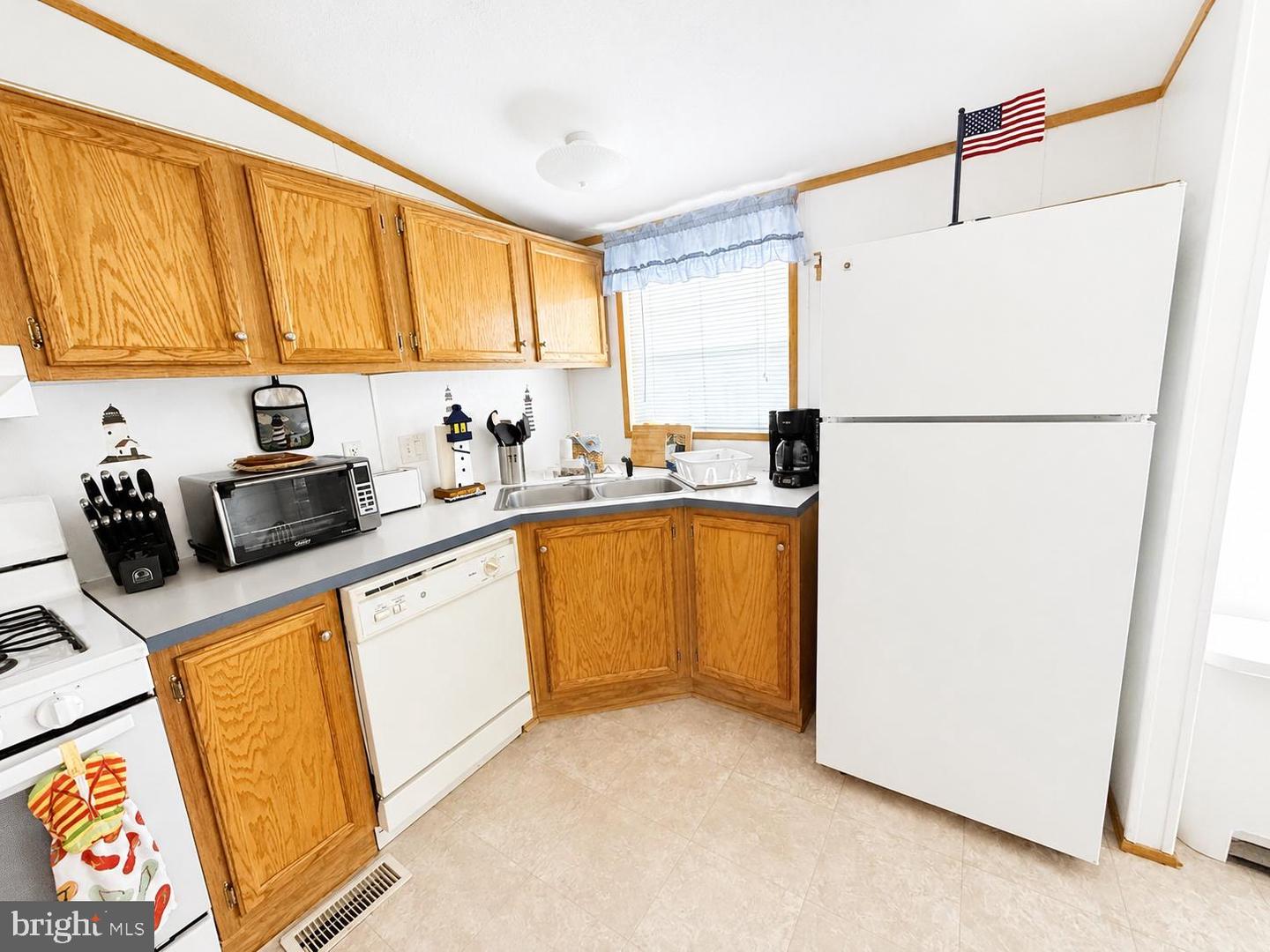 26423 Rudder Rd #e-932 Property Photo 18
