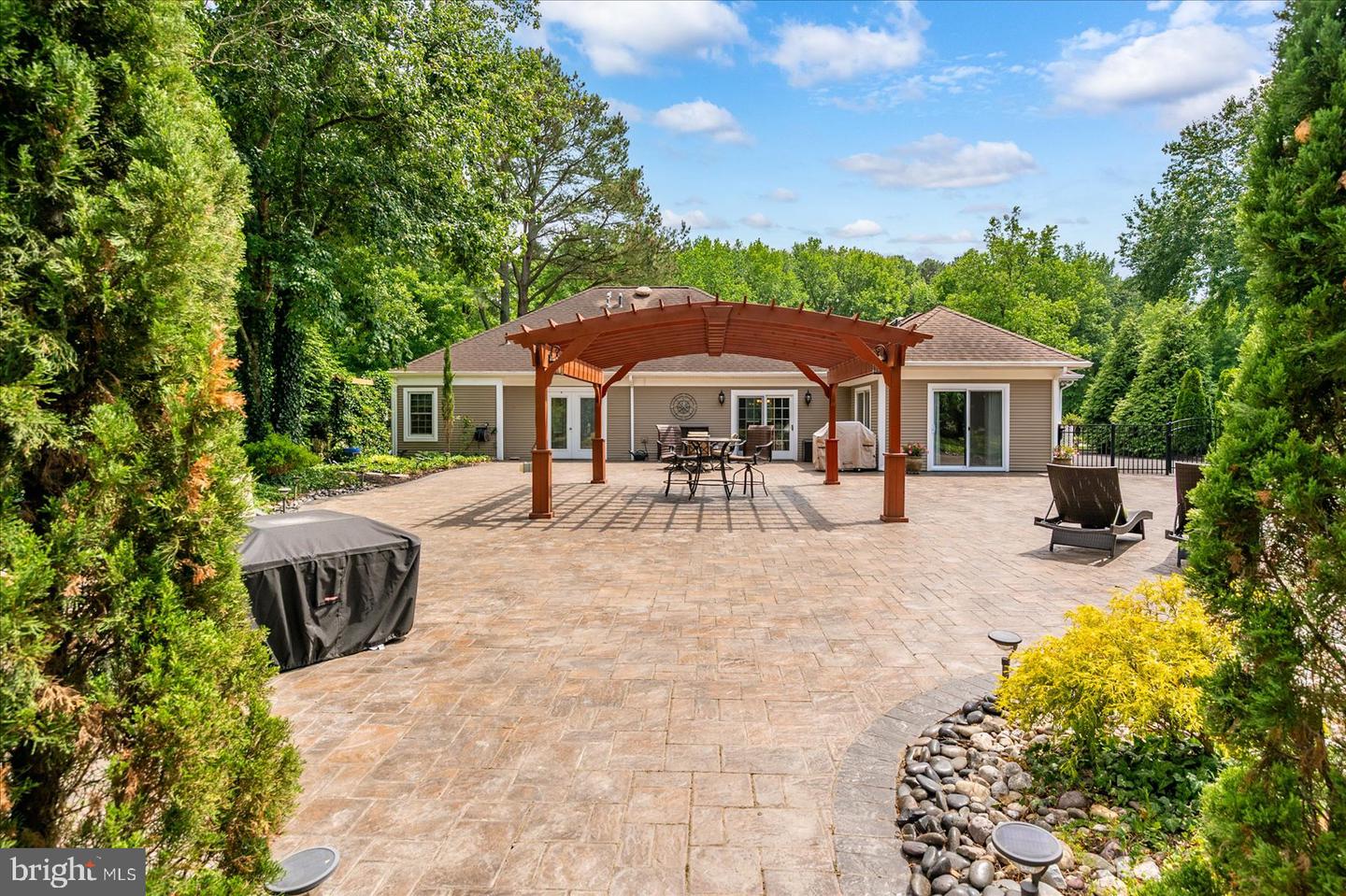 202 Cedar Property Photo 48