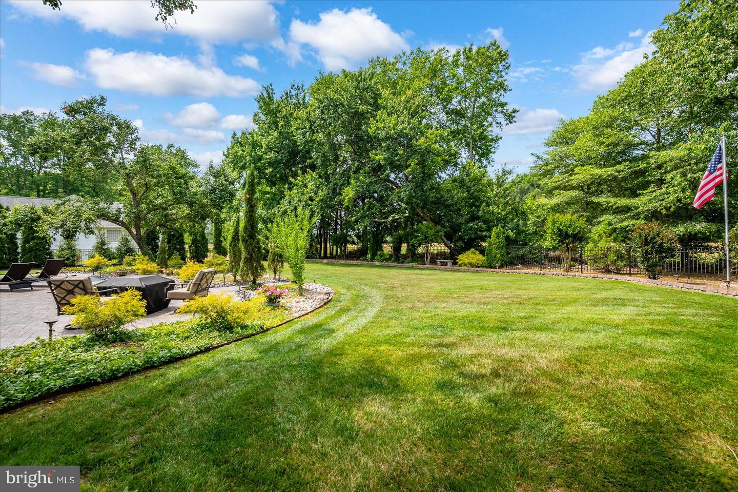 202 Cedar Property Photo 51