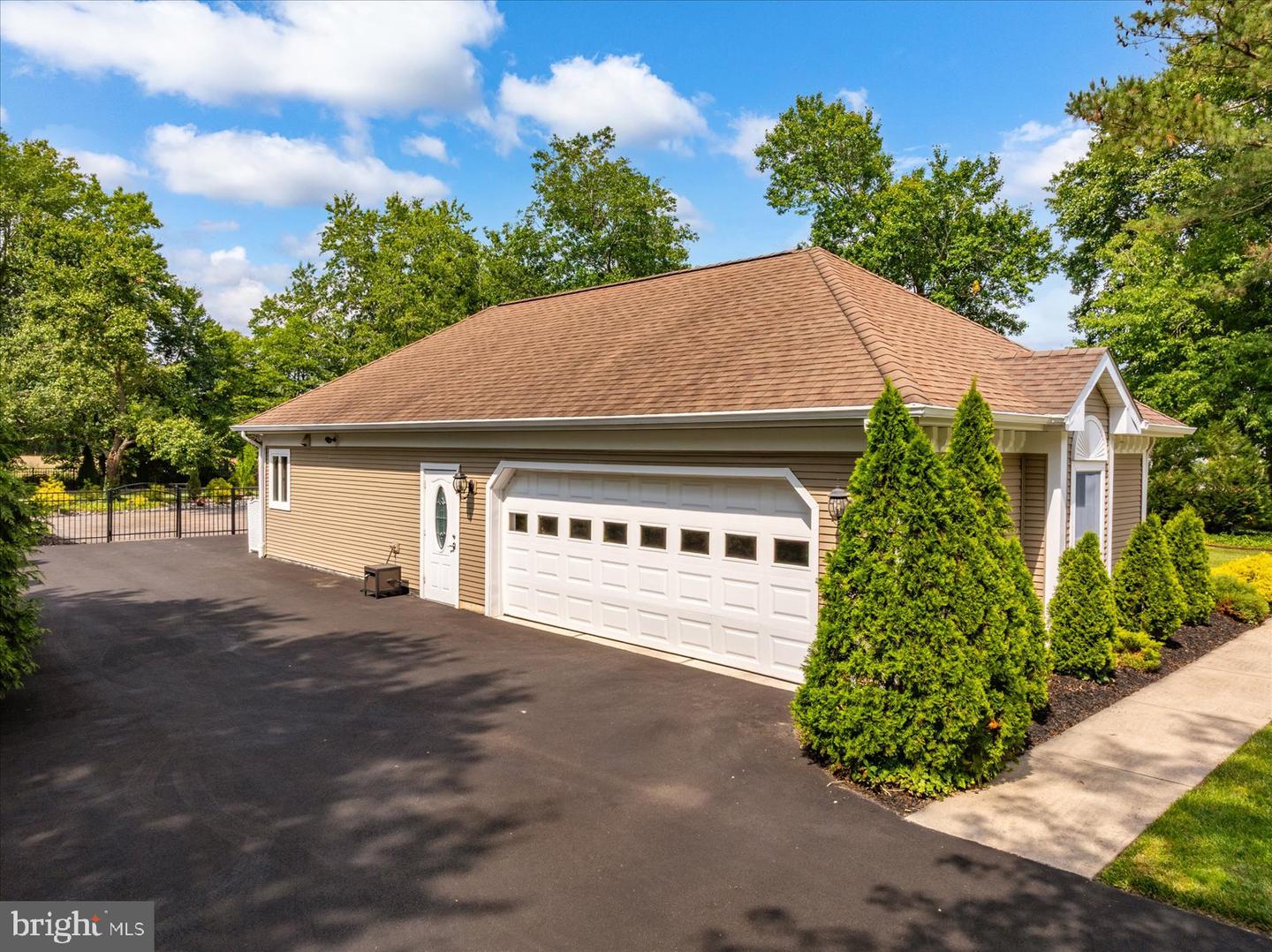 202 Cedar Property Photo 68