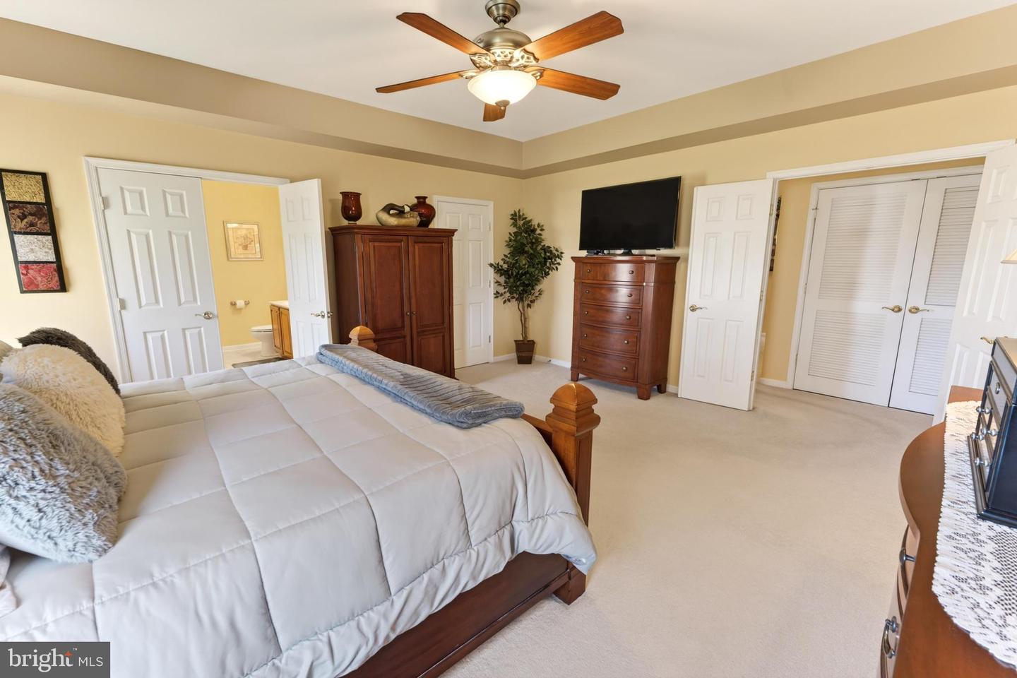 19 Waterford Ln Property Photo 21
