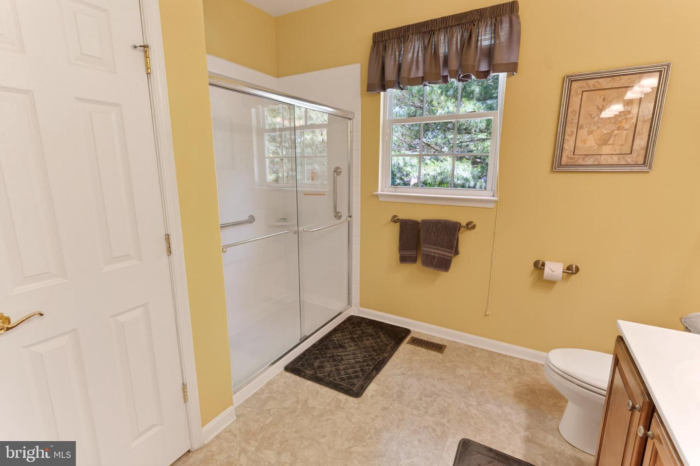 19 Waterford Ln Property Photo 23