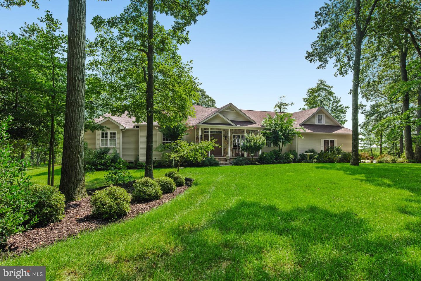 34 LOVE CREEK DR Property Photo 1