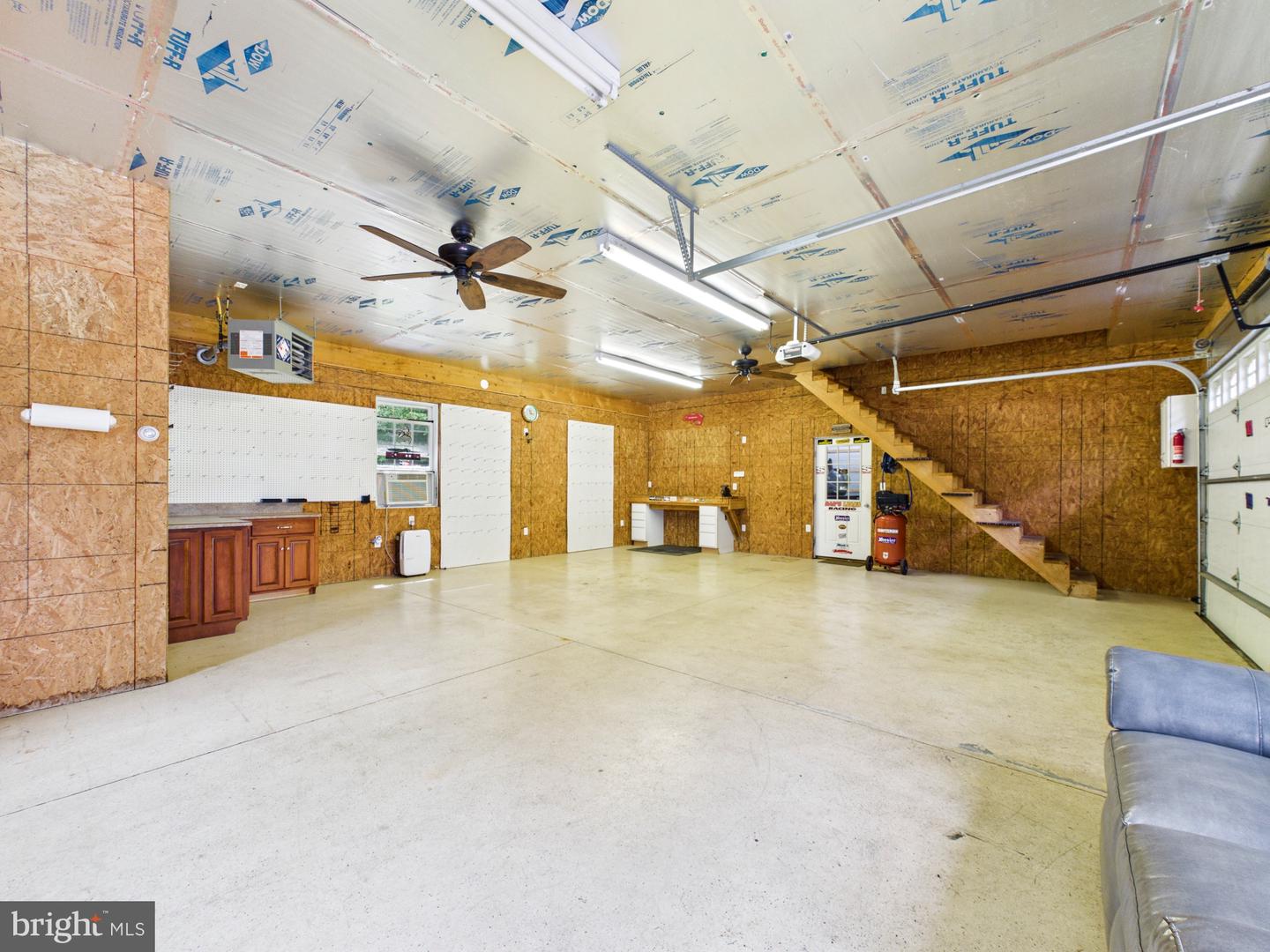 11010 Sunnyside Rd Property Photo 56