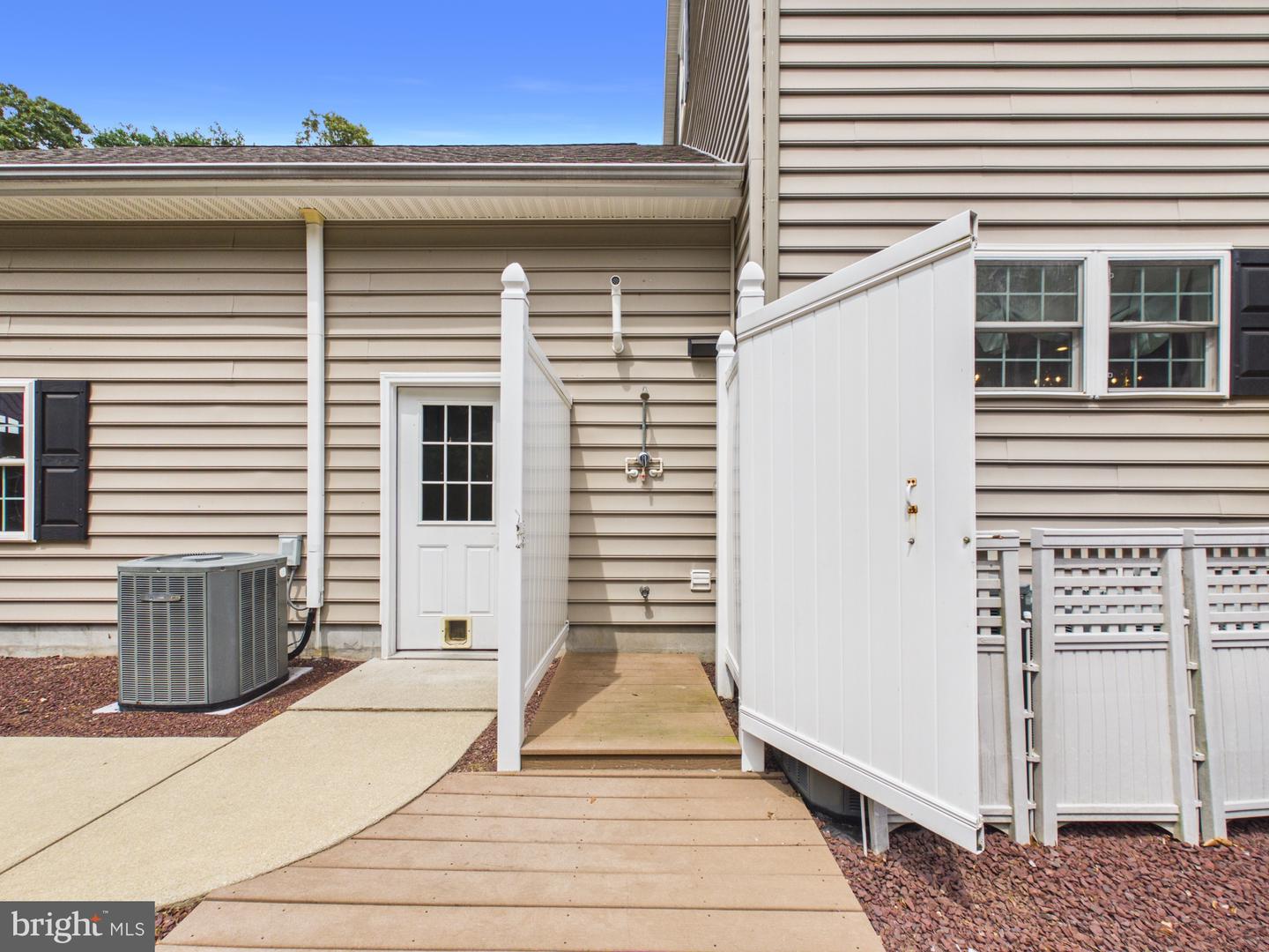11010 Sunnyside Rd Property Photo 66