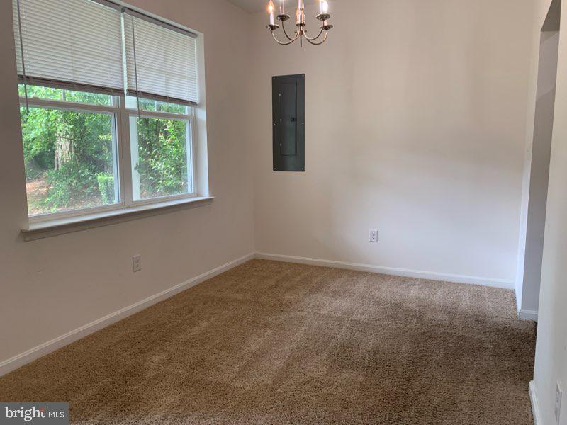 32041 Woods Ct Property Photo 3