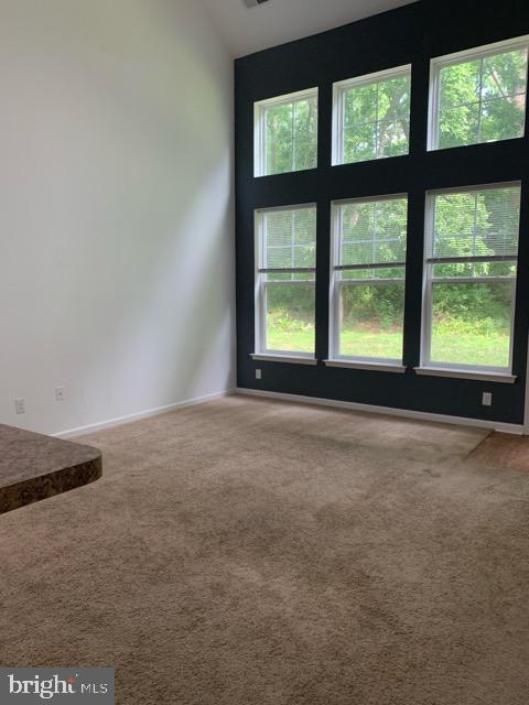 32041 Woods Ct Property Photo 9
