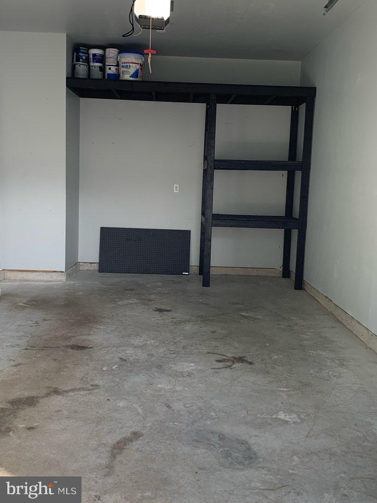 32041 Woods Ct Property Photo 26