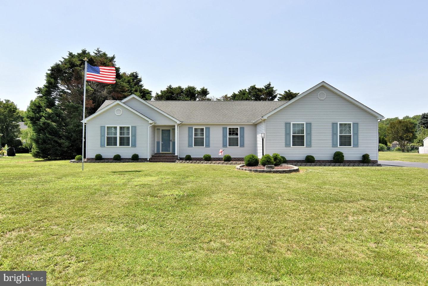 32393 Mariners Way Property Photo 1