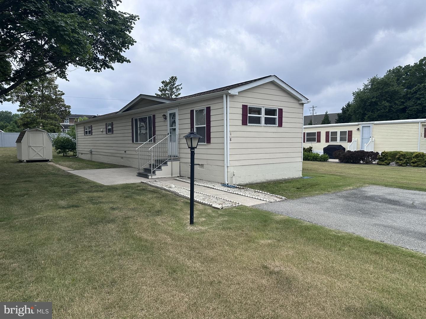 18 Branchwood Dr Property Photo 1