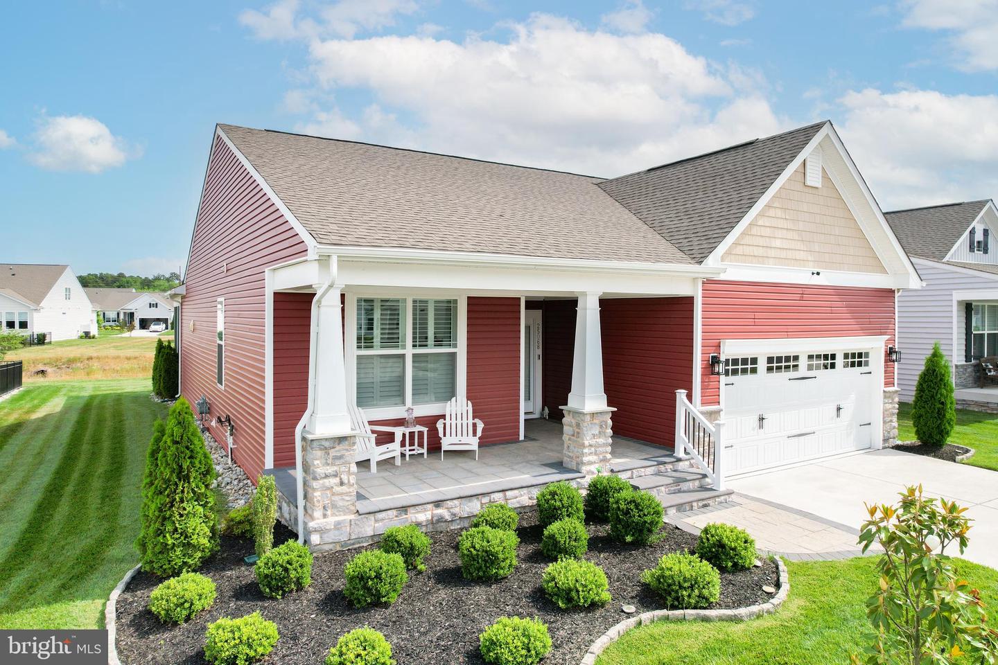 25068 Treeview Ln Property Photo 1