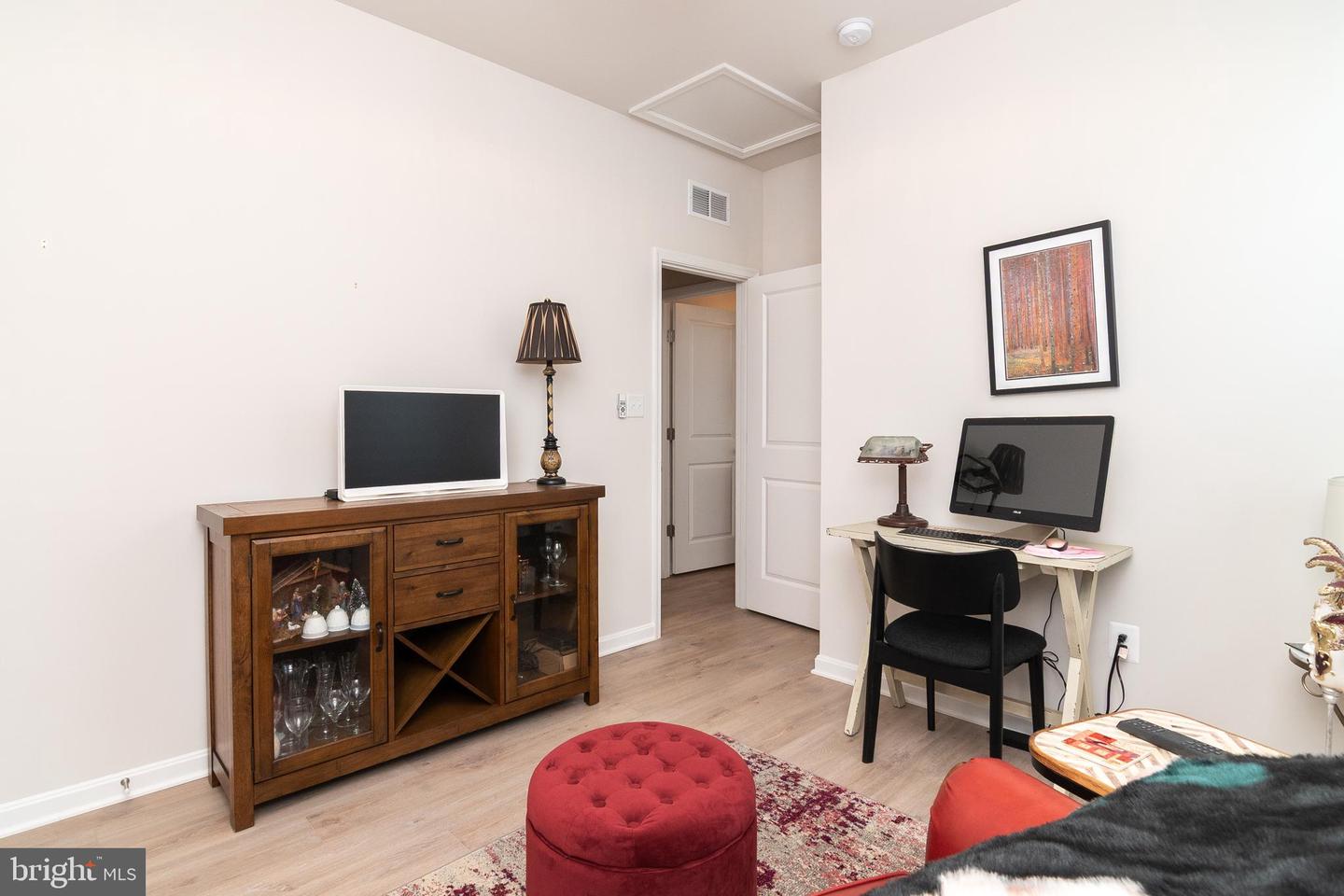 25068 Treeview Ln Property Photo 25