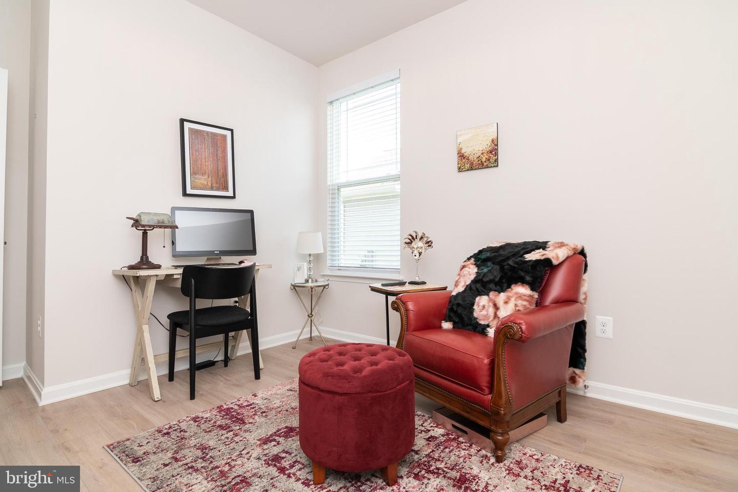 25068 Treeview Ln Property Photo 27
