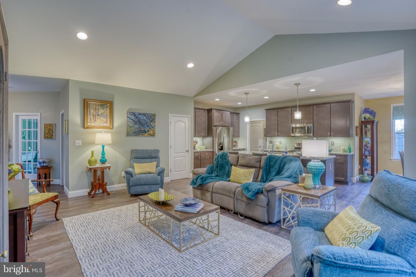 24630 Hollytree Cir Property Photo 15