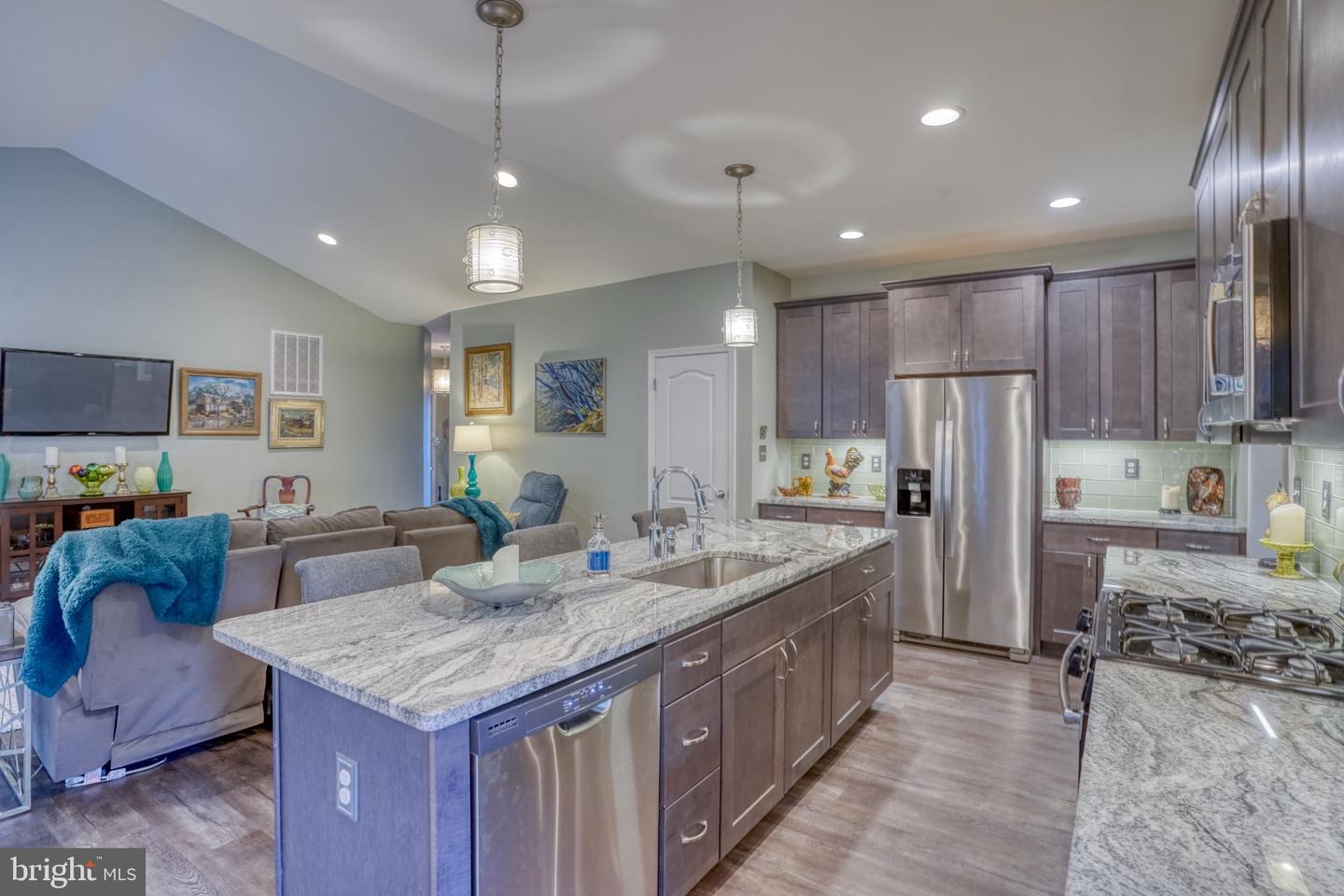 24630 Hollytree Cir Property Photo 21