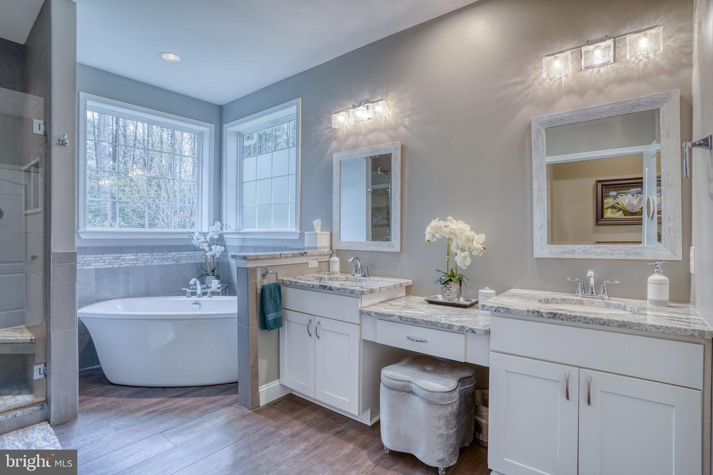 24630 Hollytree Cir Property Photo 31