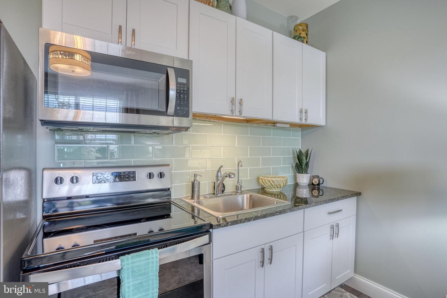 24630 Hollytree Cir Property Photo 41
