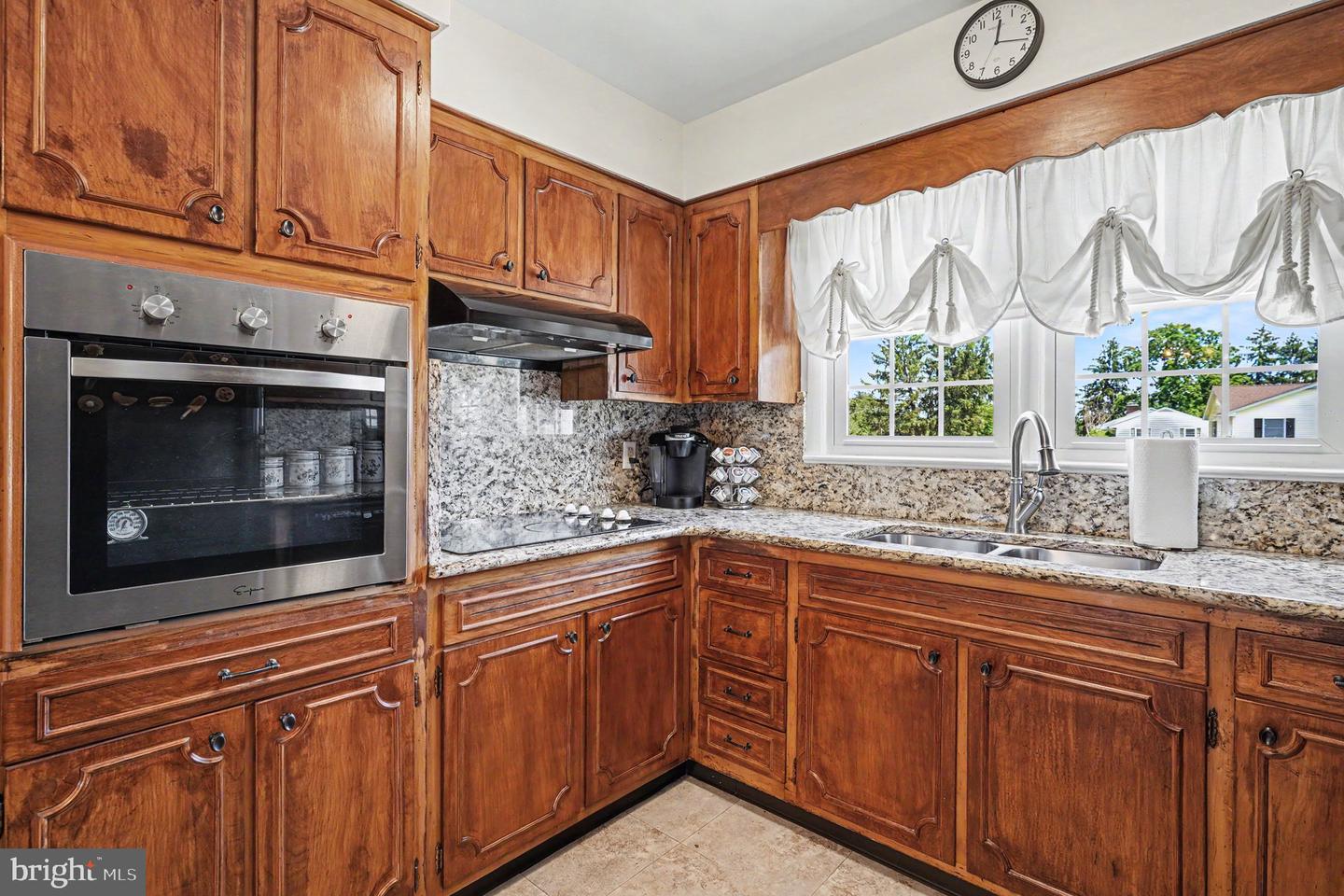 21768 Maple Dr Property Photo 11
