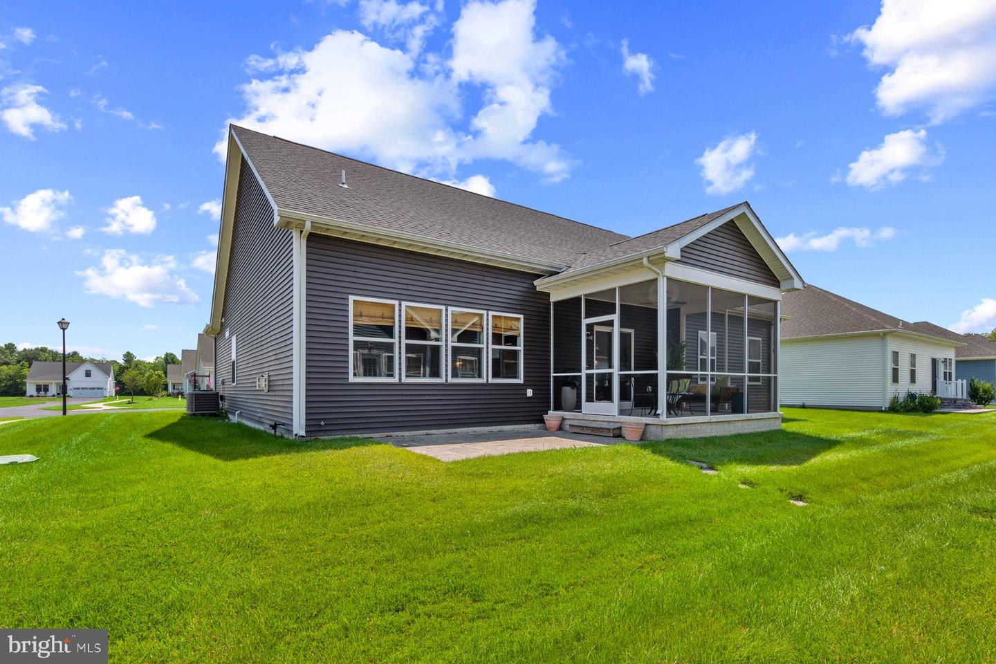 26133 Beacon Dr Property Photo 46