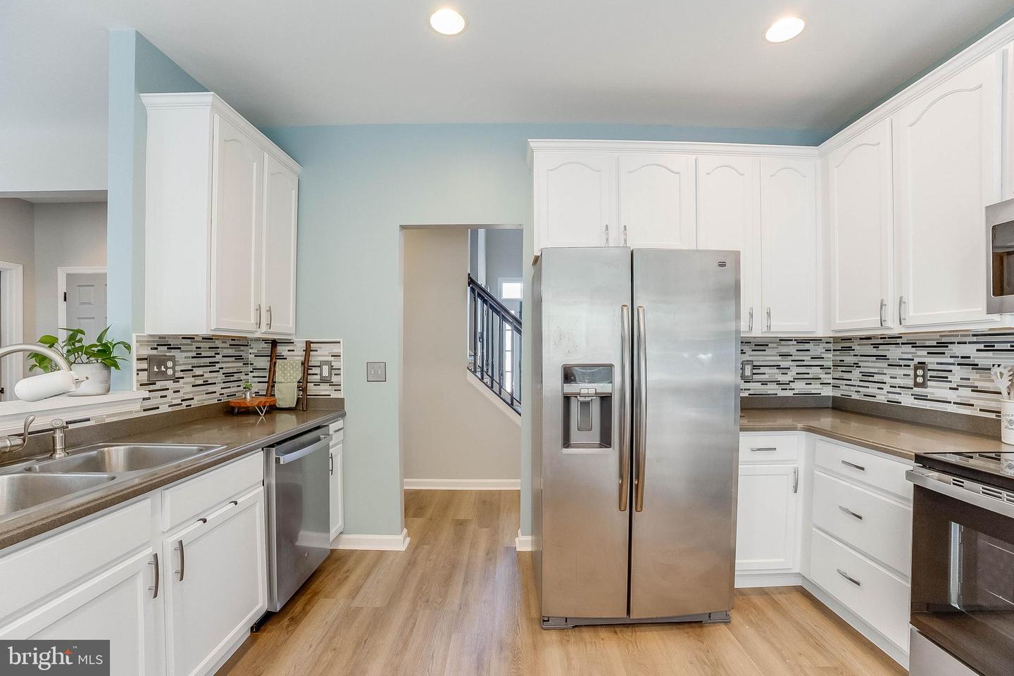 6 Costabella Ct Property Photo 11
