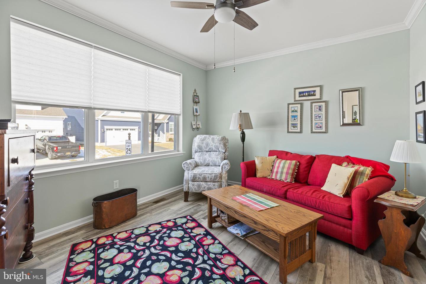 200 Fox St Property Photo 4