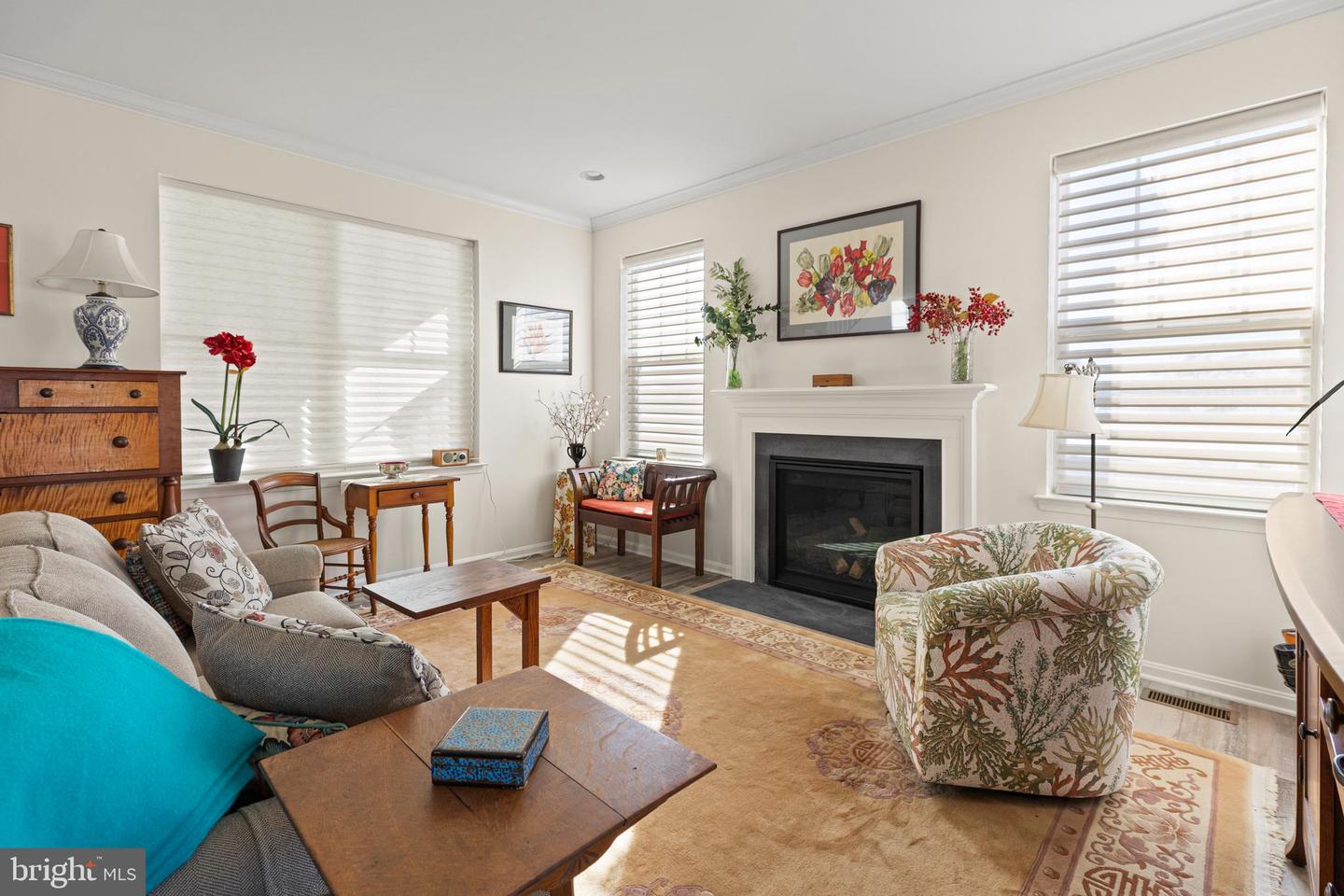 200 Fox St Property Photo 19