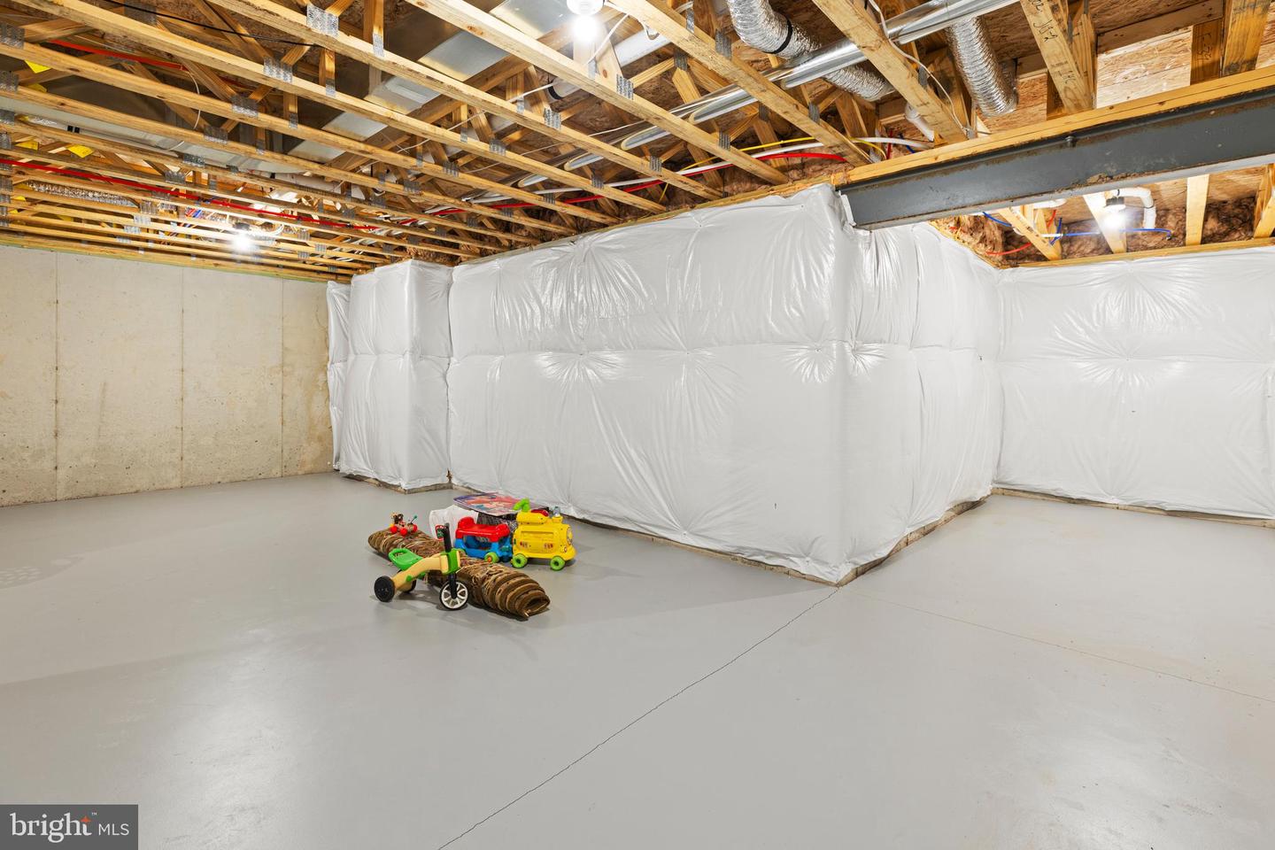 200 Fox St Property Photo 46