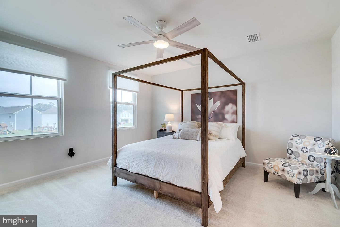 30045 Moorings Reach Property Photo 4