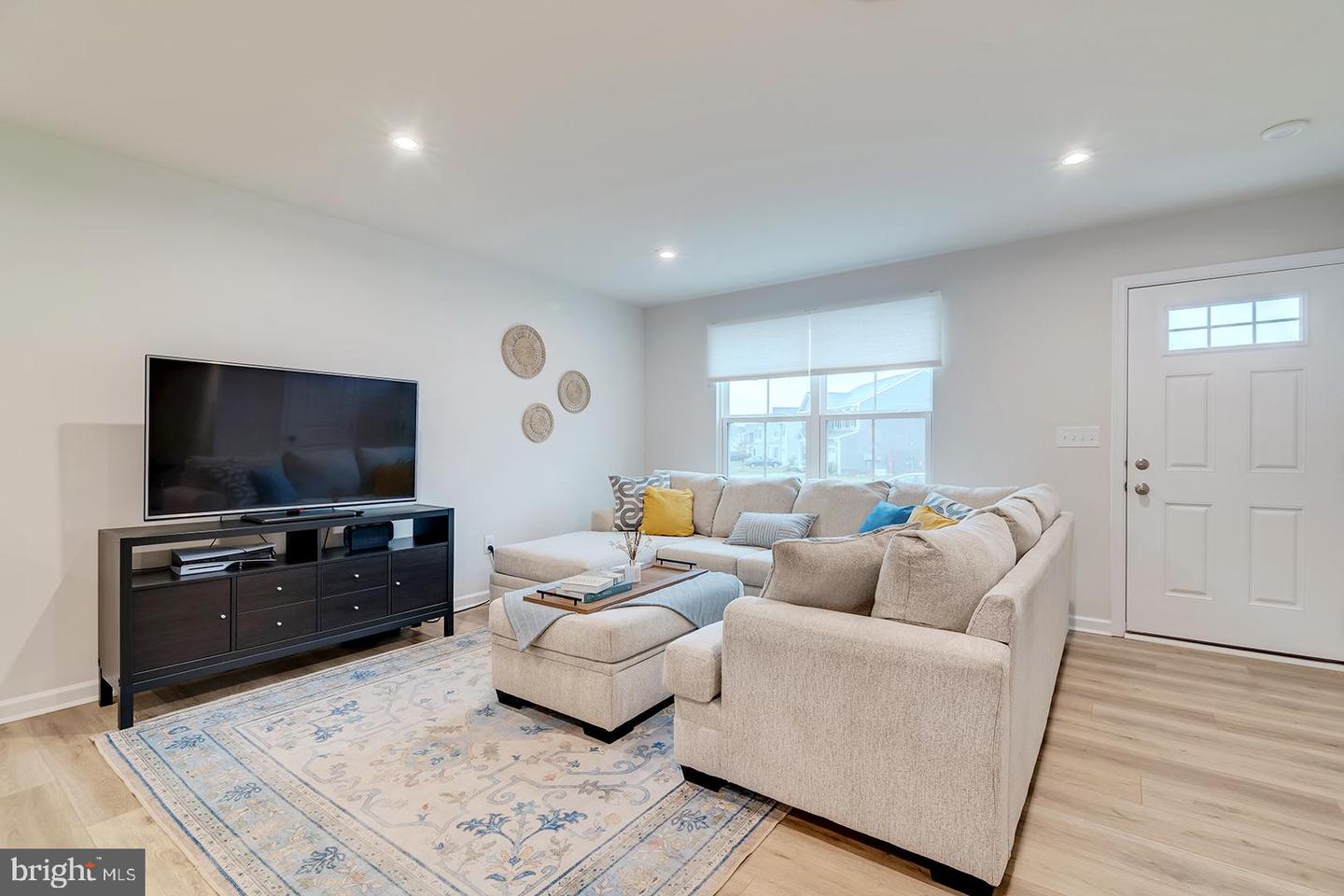 30045 Moorings Reach Property Photo 7