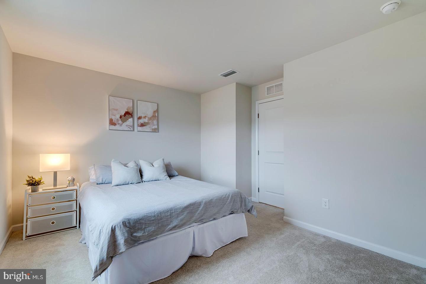 30045 Moorings Reach Property Photo 23