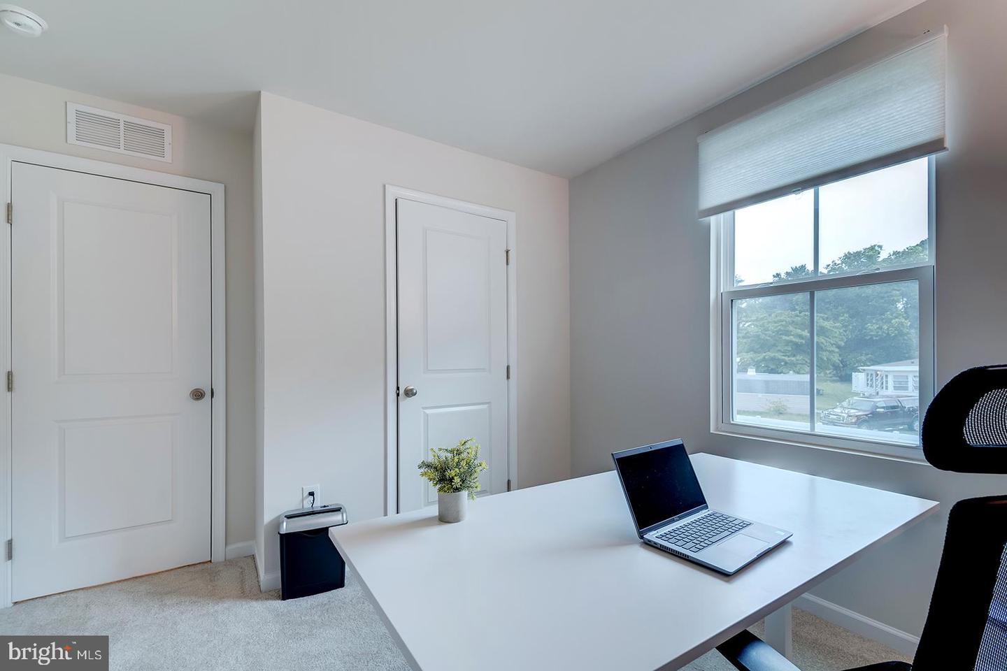 30045 Moorings Reach Property Photo 27