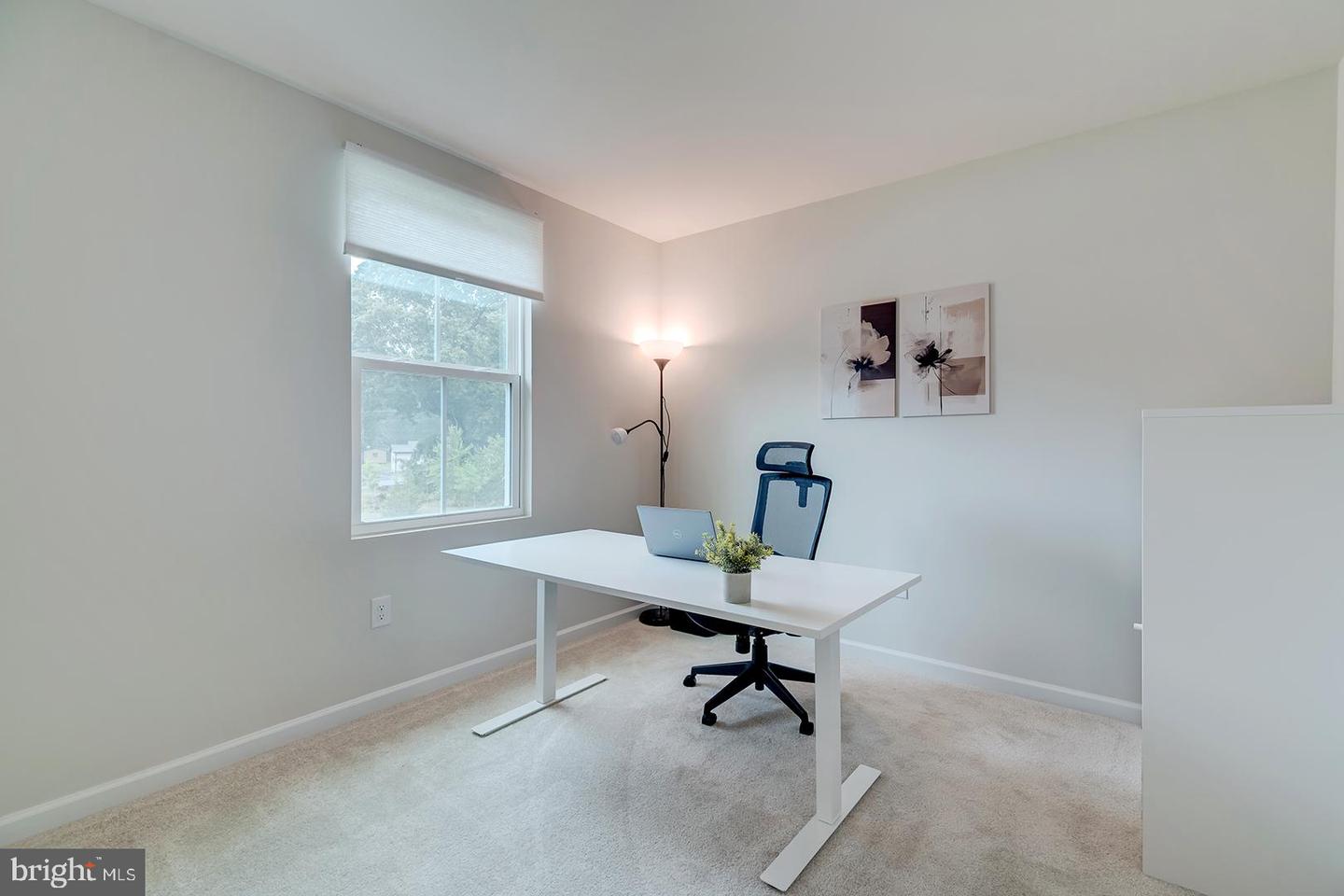 30045 Moorings Reach Property Photo 28